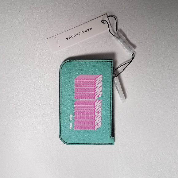 Marc Jacobs card holder - Picture 8 of 15